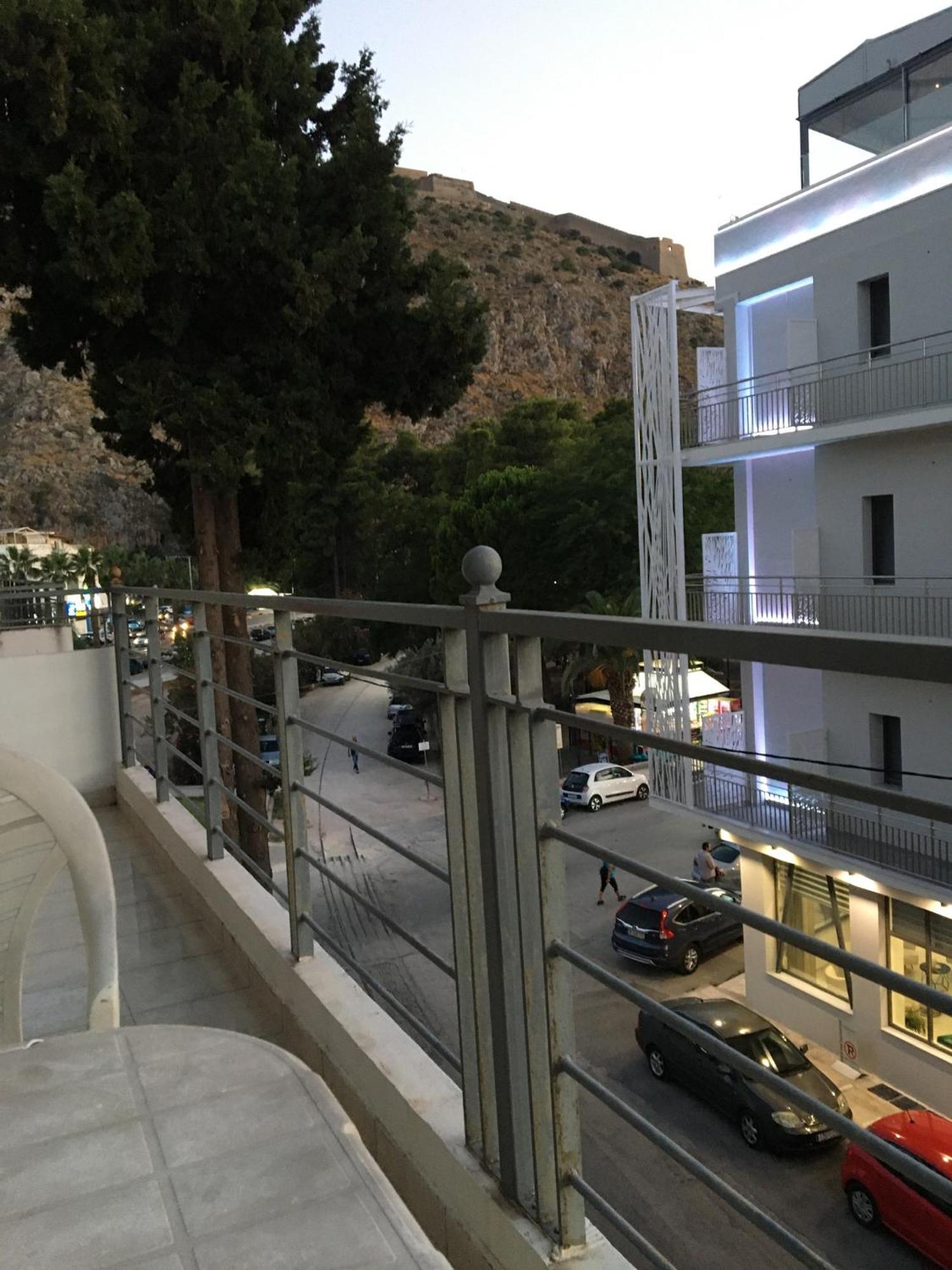 Nantinas Appartement Nafplion Rum bild